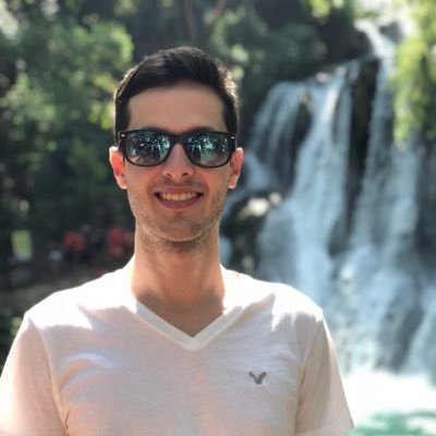 fabianmtyr's profile picture. Love me or leave me.