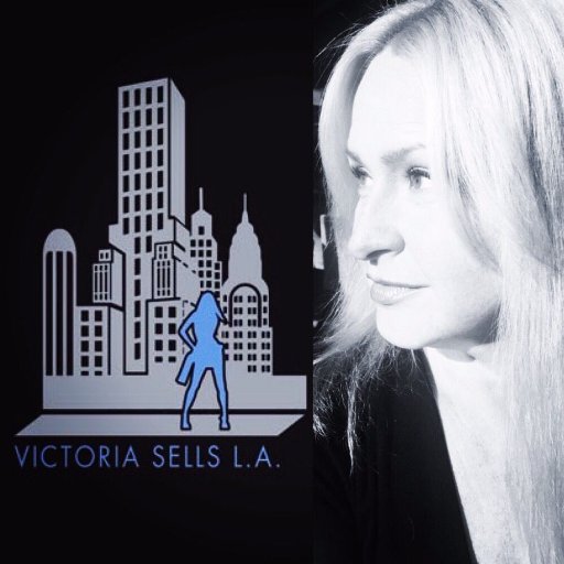 Los Angeles native & Realtor who loves life, music, laughter, movies, travel, wine, and Marilyn Monroe.