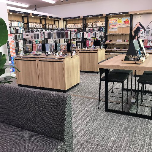 6月29日(金)移転OPEN!
スペースも広くなり、キッズスペースも完備!!ご家族みなさまでご来店ください!
TEL 0800-700-0248 (フリーコール) 営業時間 10:00〜19:00 第2火曜日定休(臨時営業、別日に臨時休業の場合もございます)