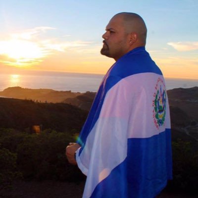 Enamorado eterno De Mi Pais Salvadoreño #SicarioLirikal Pionero De todo Lo que tenga que ver Con #503 #503Nation https://t.co/xn8PWI6tqV