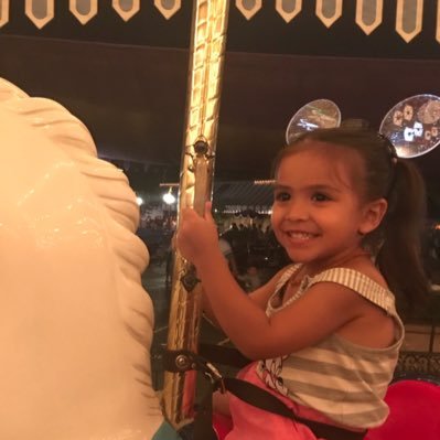 oliviakozi's profile picture. Little sister.