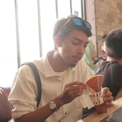 Zudin_MI's profile picture. 🏢 Management Student at Airlangga University
👰 Iftitah Adelia Putri