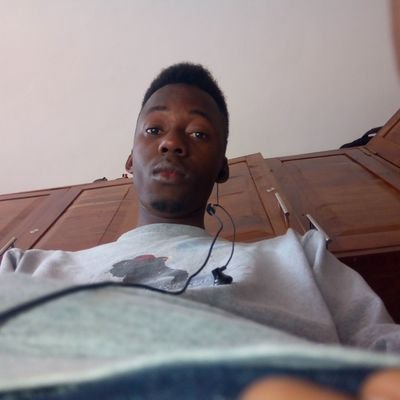 bon_diz's profile picture. Archeology & history 
🙏🙏udsm university