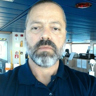 paulompjunior's profile picture. Só tenho certeza daquilo que não gosto e que não vou fazer... O resto não me interessa... Odeio PT, PSOL, GLOBO, Lula e sua corja!