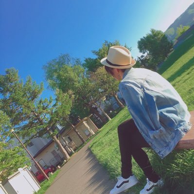 2pmkhun_btskook's profile picture. 98line