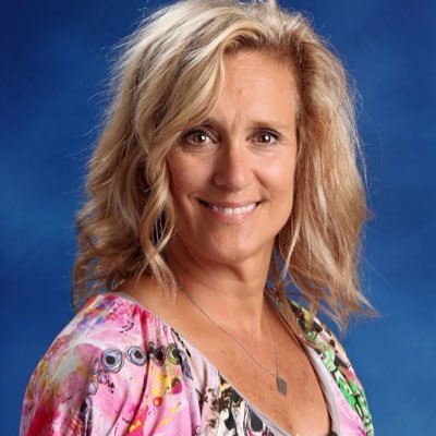 lesliewright01's profile picture. messy learner, mom, wife, sister, daughter, mental and physical health advocate, principal