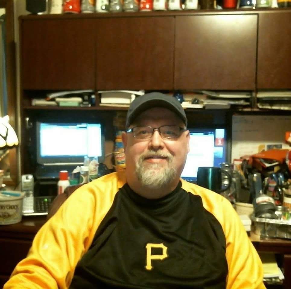 Retired IT professional.  Proud Clarion State / Gateway HS grad and North Texas almost grad.  Fan of Pitt, Penn State, WVU, Steelers, Pens, Pirates and Mavs.