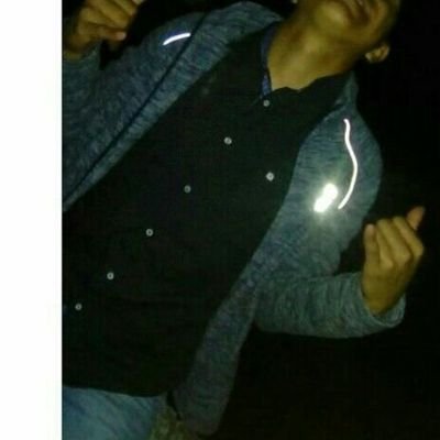 Rexit69's profile picture. Amo el olor de sus pantaletas😋