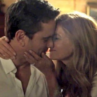 Forever wanting a #NashvilleMovie. ✨#Deyna, @ConnieBritton & @CharlesEsten are everything. #RaynaJaymes forever💗