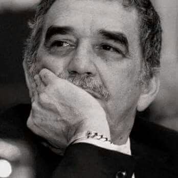 ‏هُنا شخص غير مؤذي، تعرض للكثير من الأذى.