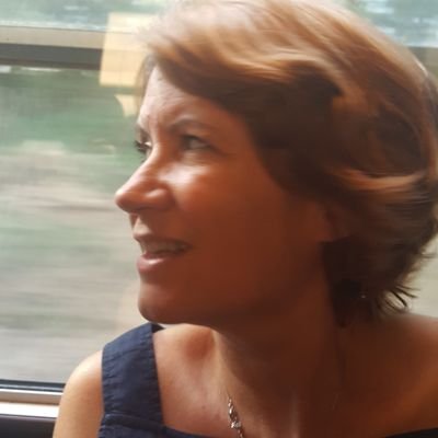 CBouchouchi's profile picture. Journaliste à l’Obs. Hier à l'éco, aujourd’hui cheffe adjointe du pôle Tendances, toujours en charge de la high-tech. Mais pas seulement.