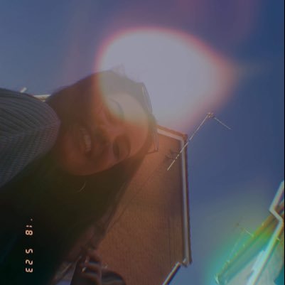 prinbadbitxh's profile picture. Hispanic//British 🐝 ~ i feel it after midnight ~