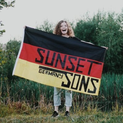 #1 deutsche Fanpage. Hier findet ihr die neuesten Updates von @SunsetSons! #TheRiverEP OUT NOW!