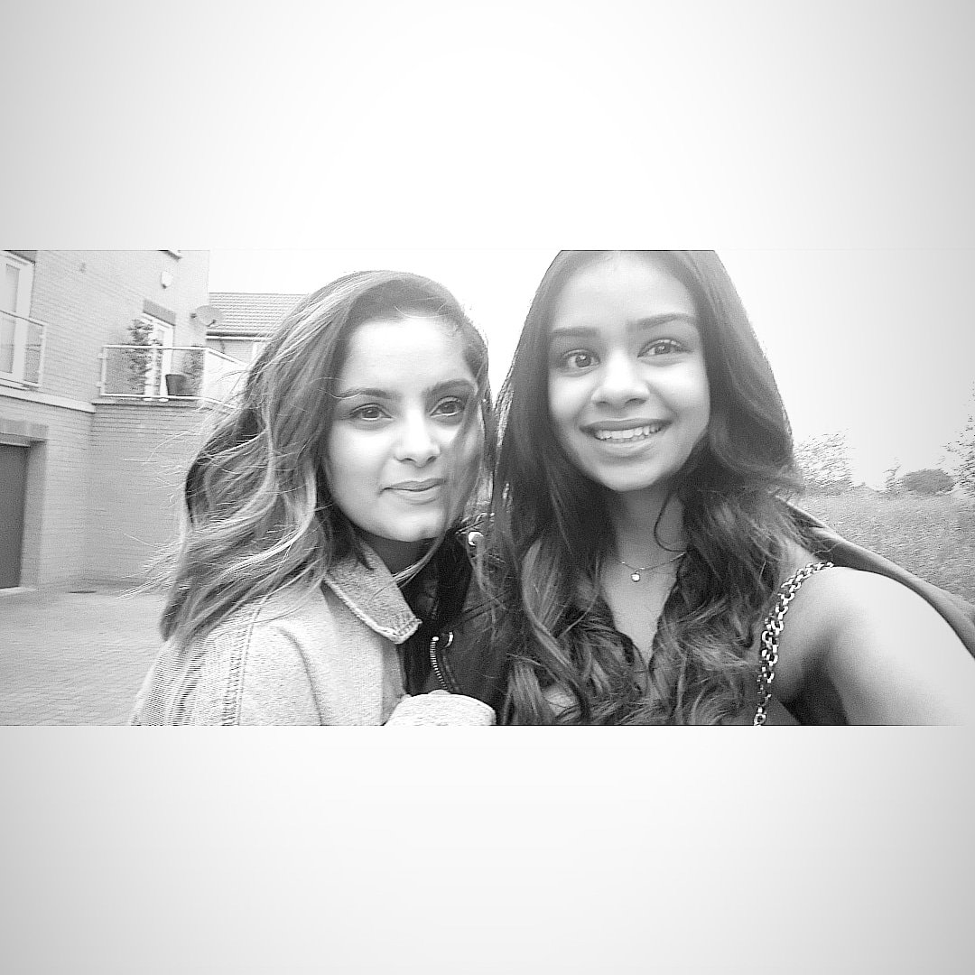 zeenaparkar's profile picture. 