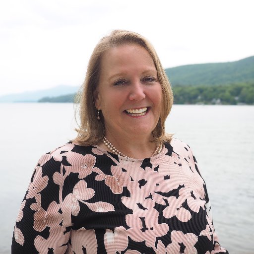 Executive Director of Lake George Regional Chamber & CVB. 19 years selling Albany, NY for meetings & sporting events. Mom, soul sister, adventurer.