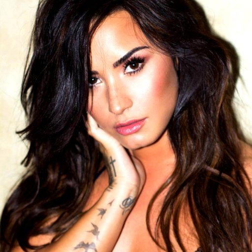 A tua melhor fonte de informação da Demi Lovato! ❤️
Segue-nos no Facebook (https://t.co/LfKHiTT9X1) e no Instagram (https://t.co/v79lUr7TKE) ✌️