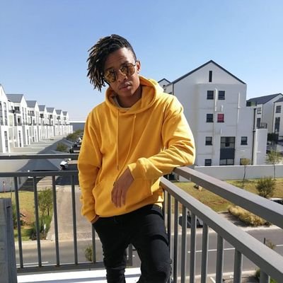 Guys I want to tell a little bit about myself I am a very loving,kind and an honest person who loves people the way they are and FYI I am not a judging person