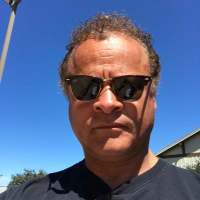 Coveillant's profile picture. Thought leader, soccer lover, jazz enthusiast, avid reader