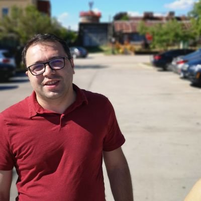 A! ce coruptă soțietate! Nu mai e moral, nu mai sunt prințipuri, nu mai e nimic: enteresul și iar enteresul.