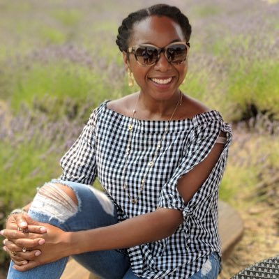 FarahBernier's profile picture. Corporate Professional and Living Fabulously Fierce Entrepreneur, supporting personal branded empowerment! #fearless #daringgreatly