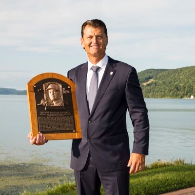Former MLB pitcher, Husband, Father of three boys, @Padres executive