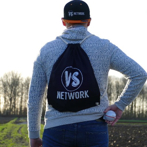Founder of the VS Network on YouTube - 300K+ Subs! Follow me for daily real & unreal life stuff!