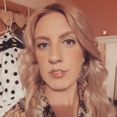 NQ RMN & new girl to 🐦 Passionate about all things MH and playing army! Prolific wanderer and tea enthusiast. 🇬🇧All views my own. Retweets not necessarily