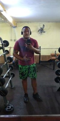 AbsChristia's profile picture. 