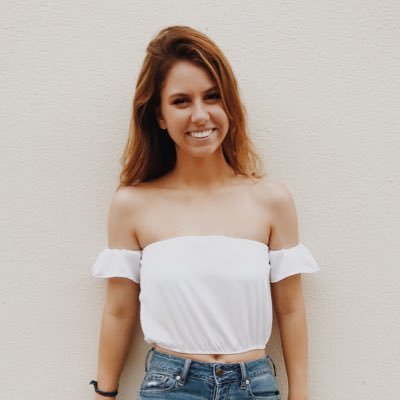 byelaurxn's profile picture. 20 || broke and boujee