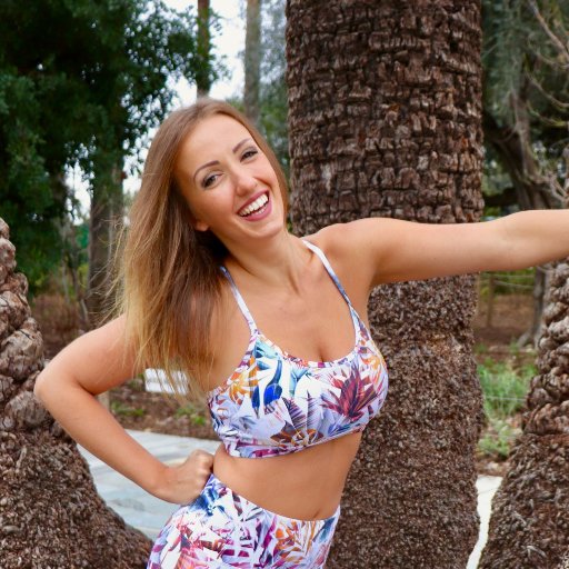 FitYourDreams's profile picture. Fitness / Nutrition / Développement personnel - Fit Your Dreams est là pour vous inspirer à vivre une vie plus saine et sportive !