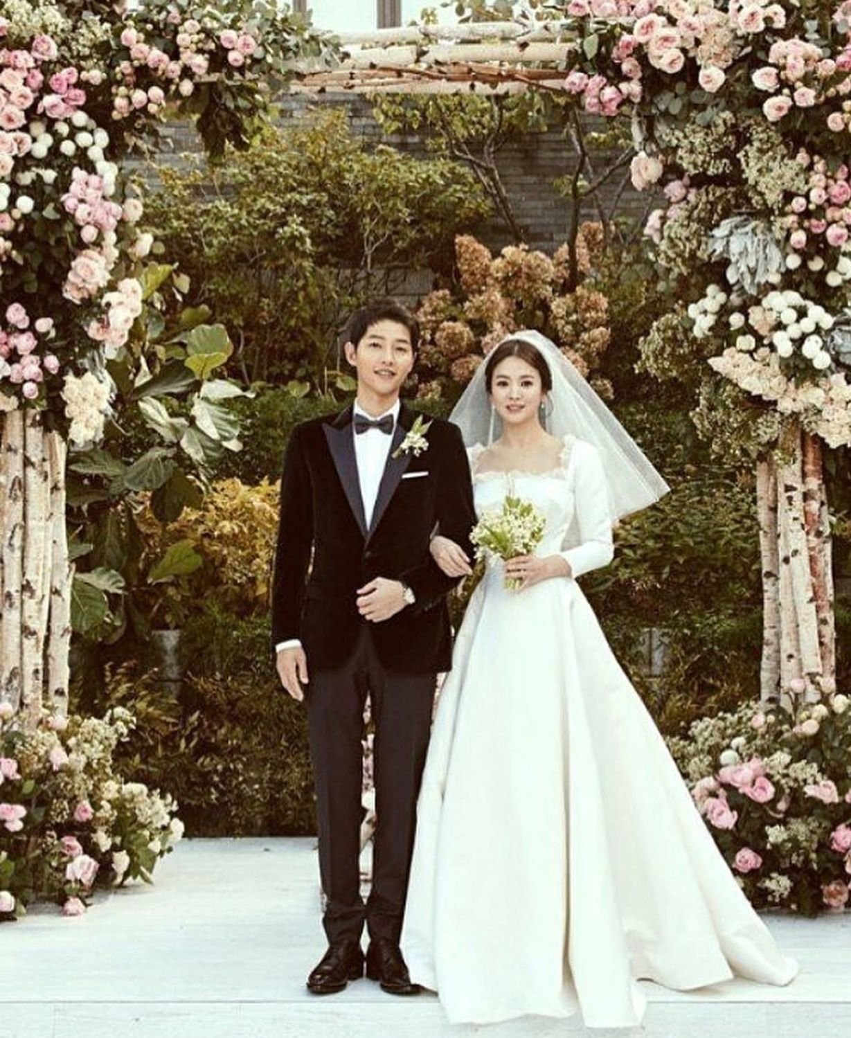 #SongSongCouple