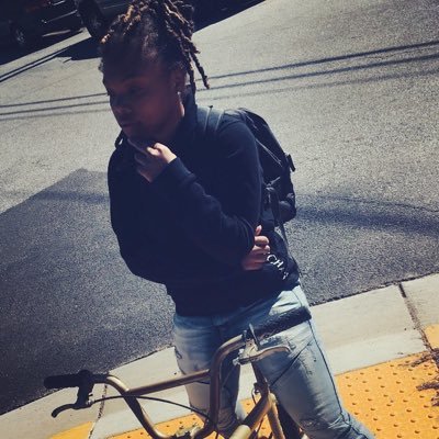 FamoussMir's profile picture. E4C single