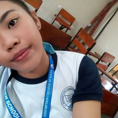Emelyn18995537's profile picture. ITS ME.