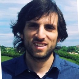 Dev @AlphadayHQ | Previously @emurgo_io | PhD on telecomms @umontpellier | decentralisation, tech and environment. Growth skeptic. Tweets in ES | EN