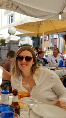 Teacher_Lu_'s profile picture. Maestra de vocación. Teacher en continuo aprendizaje. Eterna estudiante. Enseñar con el corazon. Innovación educativa.
Instagram: @teacher_lu_