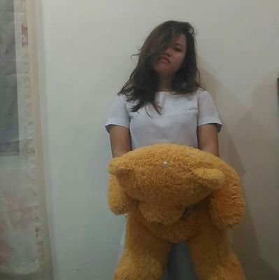 ticklishdee's profile picture. 20 | PT student | Cebu | 🌈 | ♒