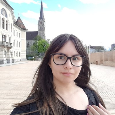 Tatamidagi moylangan qizlar onlayn porno