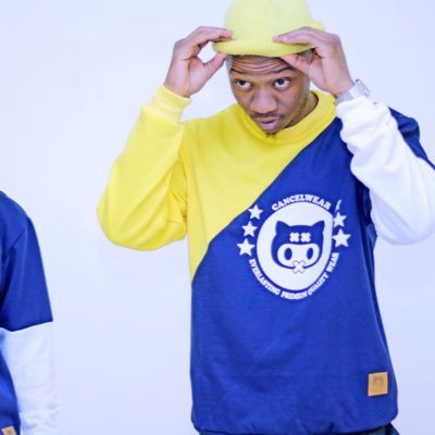 Skara_ntswembu's profile picture. @CancelwearSA Co founder & MD || UJ 🧑🏾‍🎓 x UP 👨🏾‍🎓