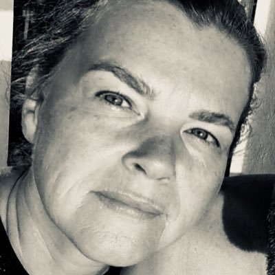 petersvalentin2's profile picture. Communication / Environnement 🌏