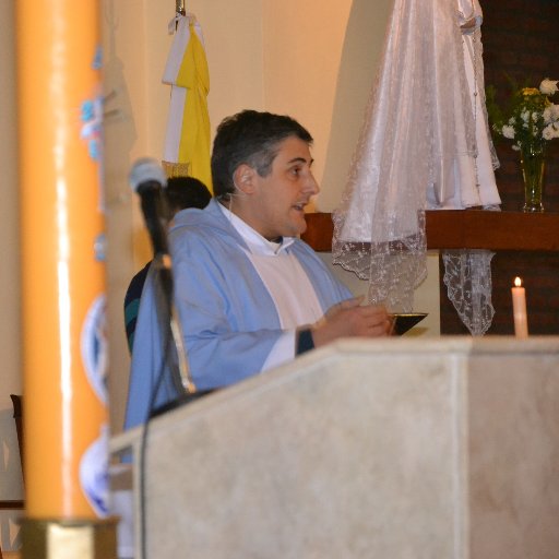 Sacerdote católico, de la Arqudiócesis de Córdoba, Argentina.