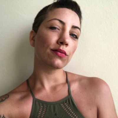 nickifuchs's profile picture. Comedian❣️shows & podcast links here❣️