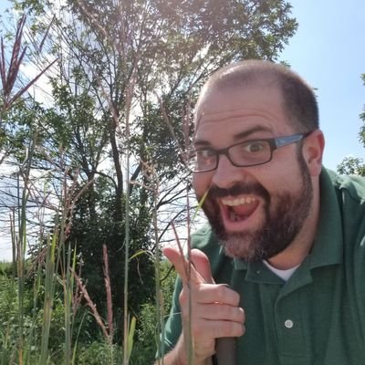 Evolutionary biologist|botanist|bioinformatician. Associate Professor @UofAlabama Biology. Curator @UofAlabama #Herbarium @CONSERVE_group Tweets are my own.