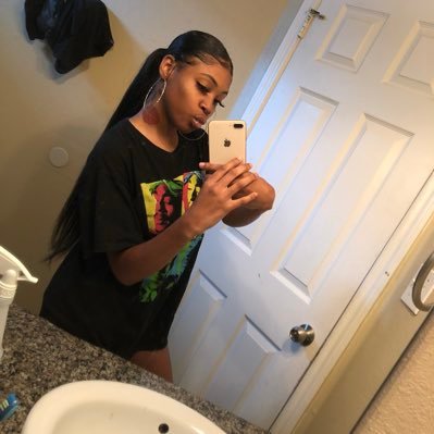 fmoi/ @uriijah