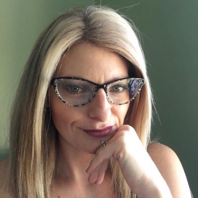 Social Media Marketer in Victoria BC. I work closely with clients to create content that is truly relevant for their target market.