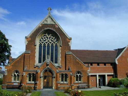 St John's is a welcoming parish church on Hills Road, in the South of Cambridge. #CofE #Cambridge