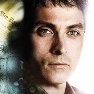 I’m a biophysicist and Special Science Adviser for the FBI. I’m the government's last line of defence, so no pressure then. #11thHour #Eleventhhour (RP Account)