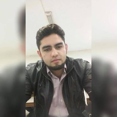 REVIEB's profile picture. 