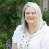 Helen Peel - @helengreen74 Twitter Profile Photo