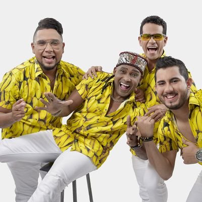 Bienvenidos a la cuenta oficial del Grupo Bananas en Twitter Contacto: 3106388977