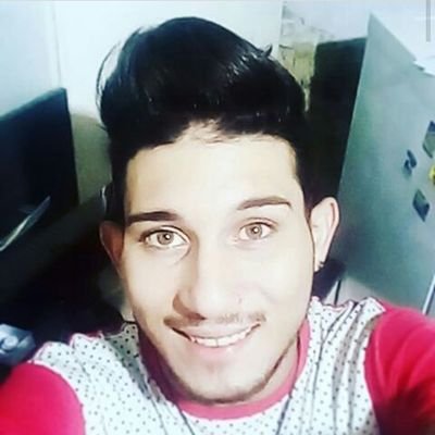sou uma pessoa que gosta de todos so nao vem pisar no meu calo...rs amo viajens,Atualmente sou Ator Figurante e modelo.💖💕👏😘